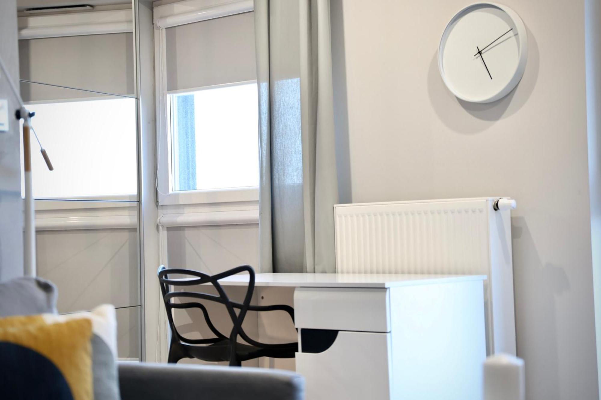 Capital Towers Scenique Apartment Rzeszow Luaran gambar
